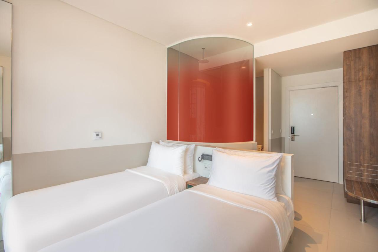 Wink Hotel Saigon Centre - 24Hrs Lifestyle Stay Хошимин Екстериор снимка
