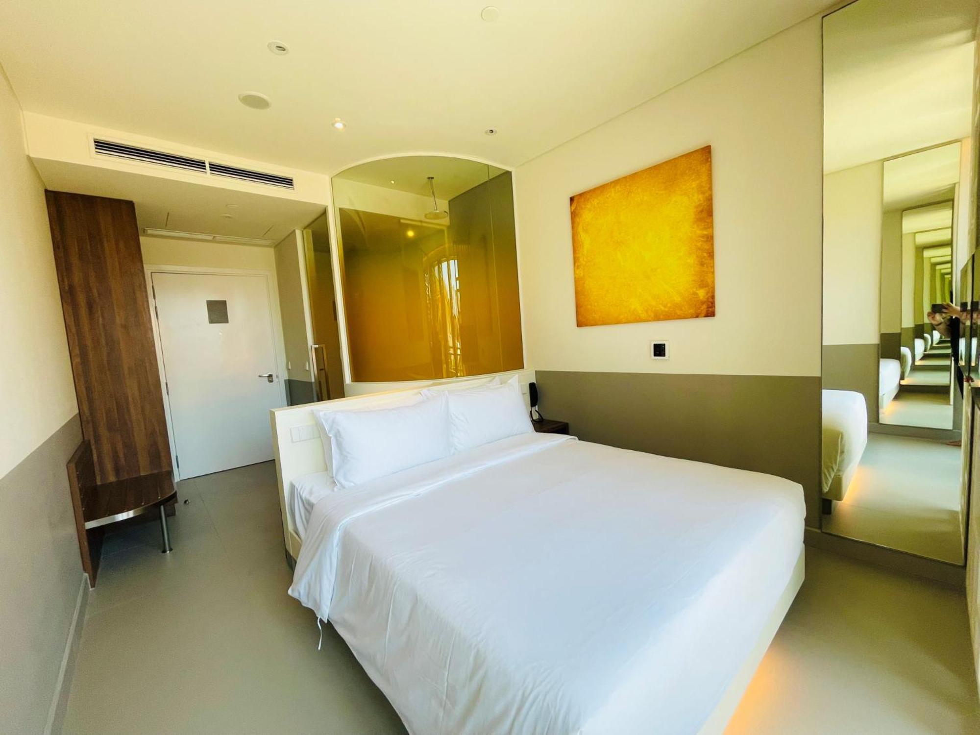 Wink Hotel Saigon Centre - 24Hrs Lifestyle Stay Хошимин Стая снимка
